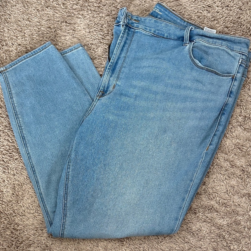 Old Navy High Rise Super Skinny Jeans